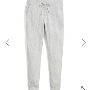Lou & Grey Signaturesoft Plush Sweatpants
